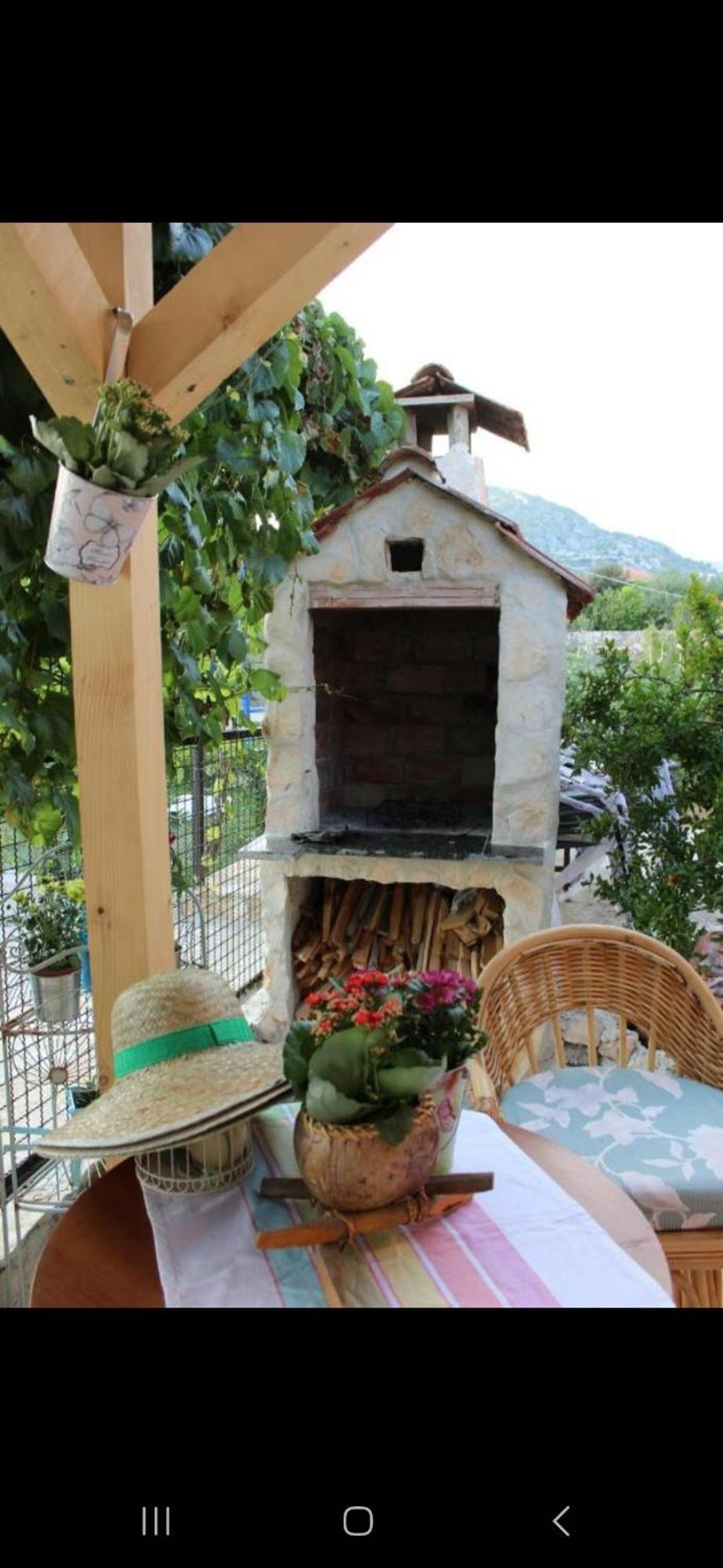 Holiday Home Listesi 1 โตรกีร์ ภายนอก รูปภาพ