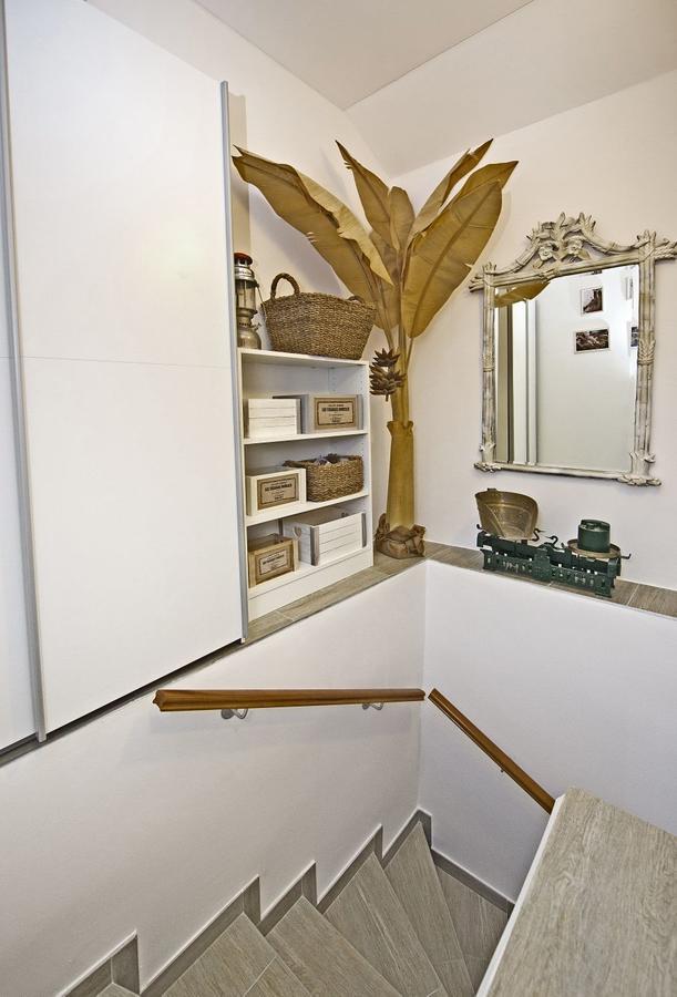 Holiday Home Listesi 1 โตรกีร์ ภายนอก รูปภาพ